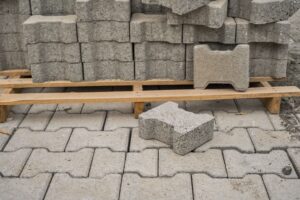 Melhores fornecedores de piso intertravado para construtoras