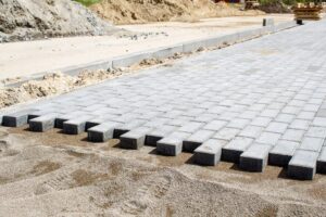 Orçamento de piso intertravado para obras de grande porte